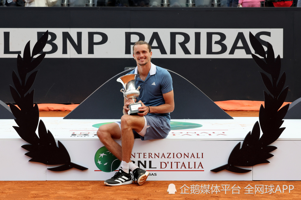 蒙特卡洛大师赛逆转法网，兹维列夫惊艳四座